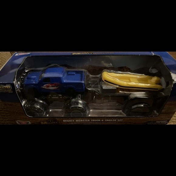 Mighty Monster Truck and trailer set NWT toy - Picture 1 of 4